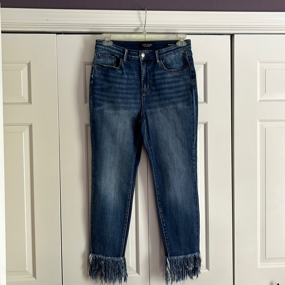 Judy Blue Relaxed fit fringe bottom jeans.   Size 13/31 corresponds to 10/12